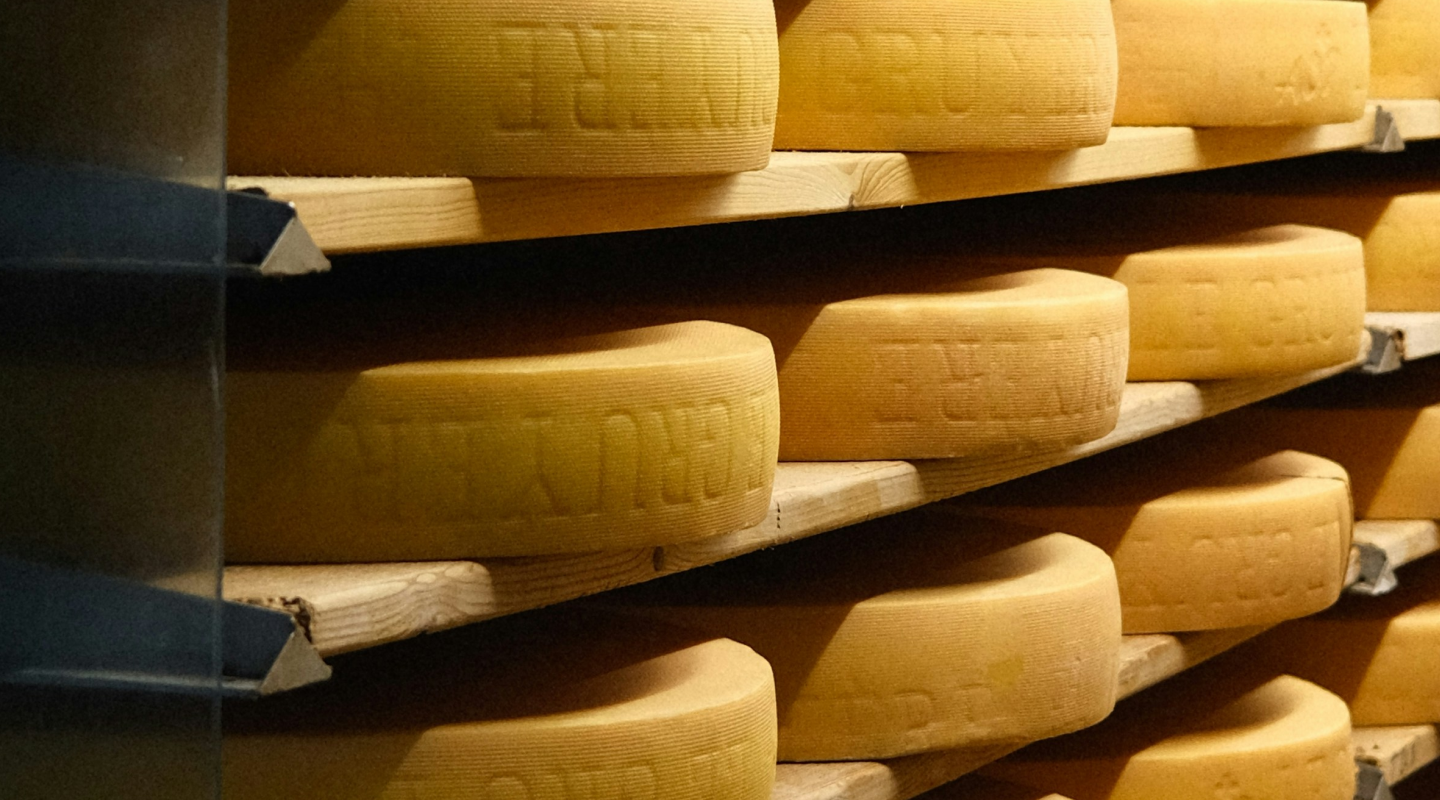 CT Mysteries: A Case in Cheese CT Mysteries: A Case in Cheese